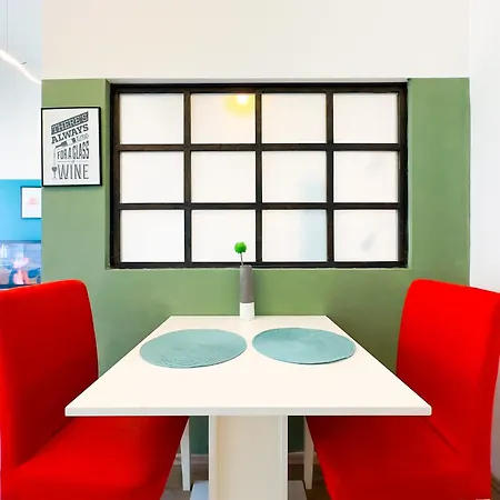 Spacious Buda Air Conditioning Apartment