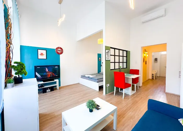 Spacious Buda Air Conditioning Budapest