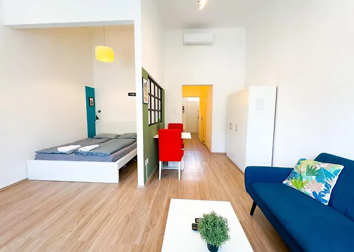 Spacious Buda Air Conditioning *